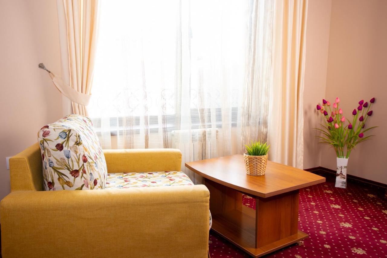 Contessa Hotel Choumen Extérieur photo