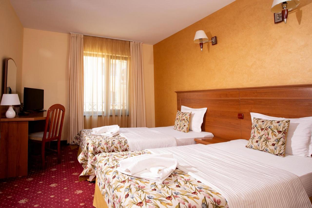 Contessa Hotel Choumen Extérieur photo