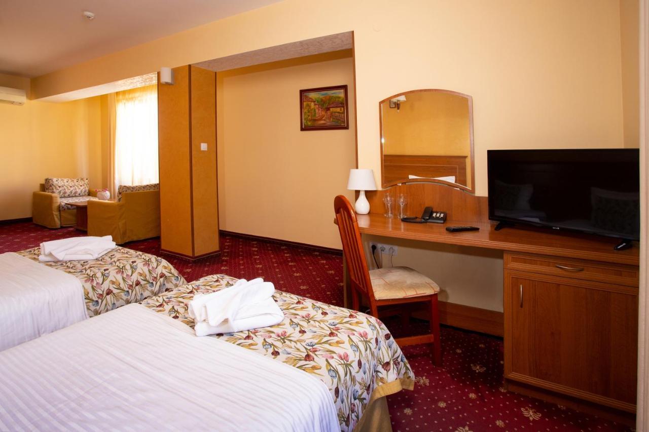 Contessa Hotel Choumen Extérieur photo