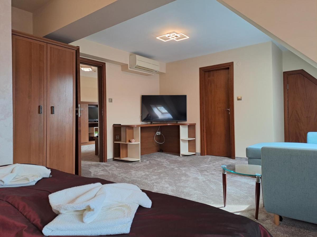 Contessa Hotel Choumen Extérieur photo