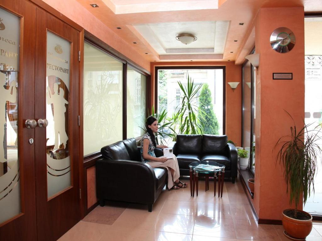 Contessa Hotel Choumen Extérieur photo